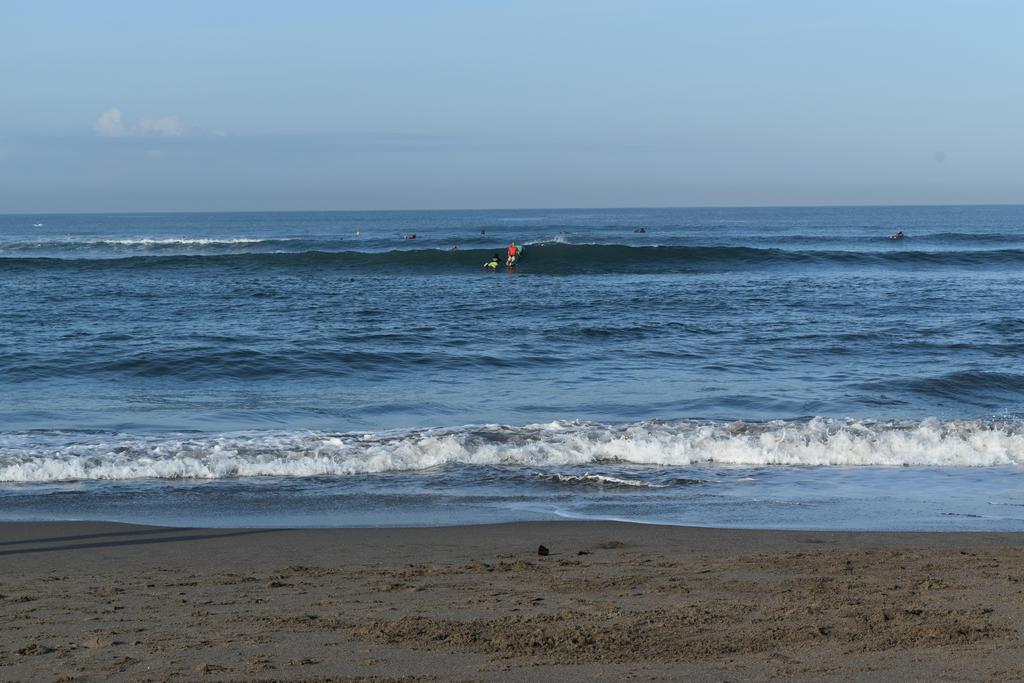 Salty Shakas Bamboo Stay Canggu Exterior photo