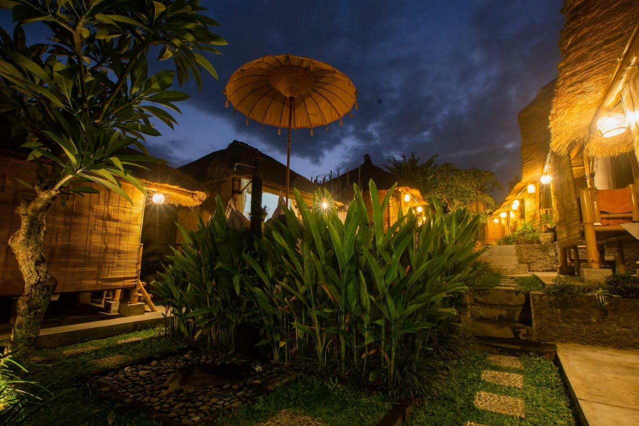 Salty Shakas Bamboo Stay Canggu Exterior photo